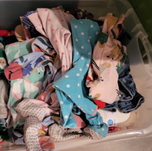 Girl's Pyjamas Lot Size 2 - Picture 8 of 8